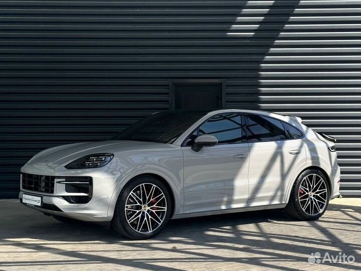 Porsche Cayenne S 4.0 AT, 2024