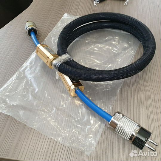 Siltech Triple Crown