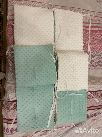 Бортики в кроватку