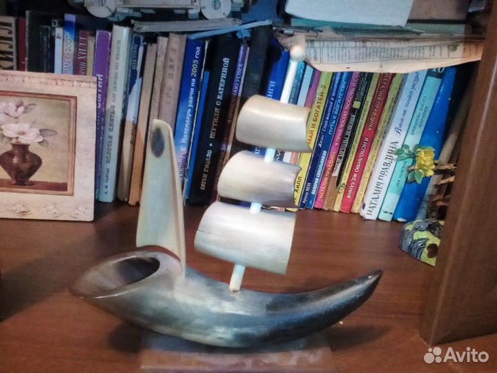 Парусник из рога, резьба