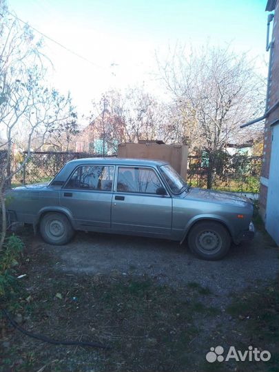 ВАЗ 2107 1.6 МТ, 2010, битый, 29 000 км