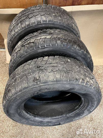 Minerva Eco Stud SUV 235/65 R17 82H