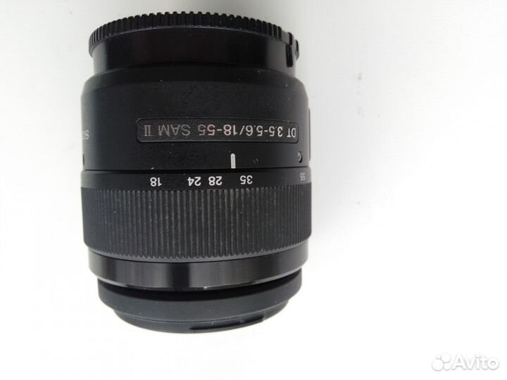 Sony DT 18–55мм F3.5–5.6 SAM II