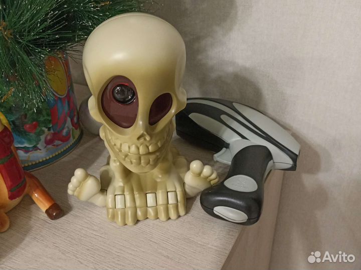 Игрушка Джони черепок