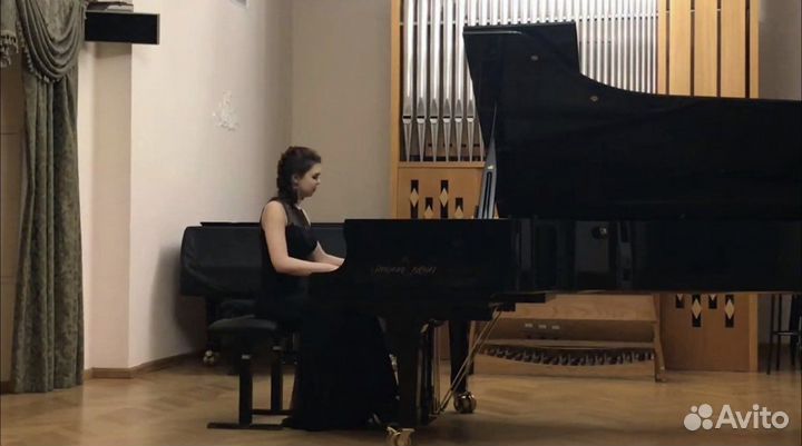 Репетитор фортепиано, сольфеджио. Концертмейстер