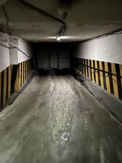 Машиноместо