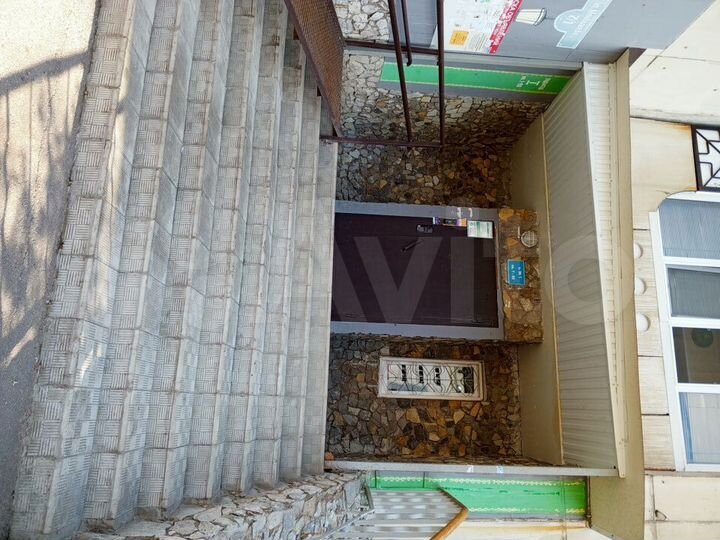 4-к. квартира, 90 м², 4/16 эт.