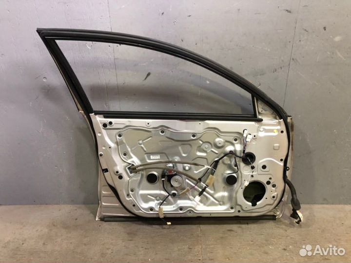 Дверь передняя левая Nissan Teana J32