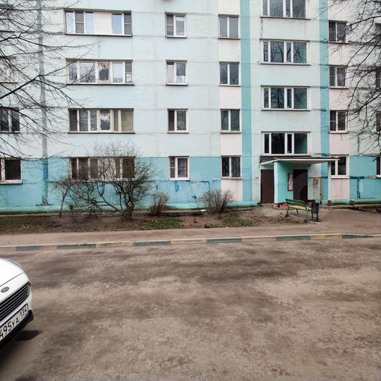 Комната 30 м² в 3-к., 1/9 эт.