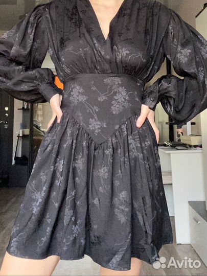 Вечернее платье черное на новый год 42, 44 размер