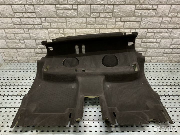 VW Touareg NF Покрытие напольное (ковролин) заднее