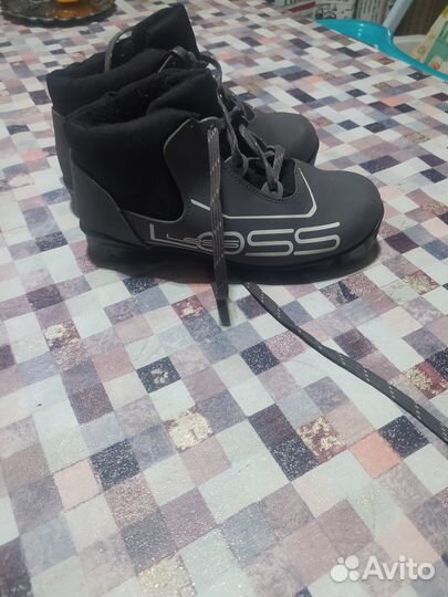 Лыжные ботинки