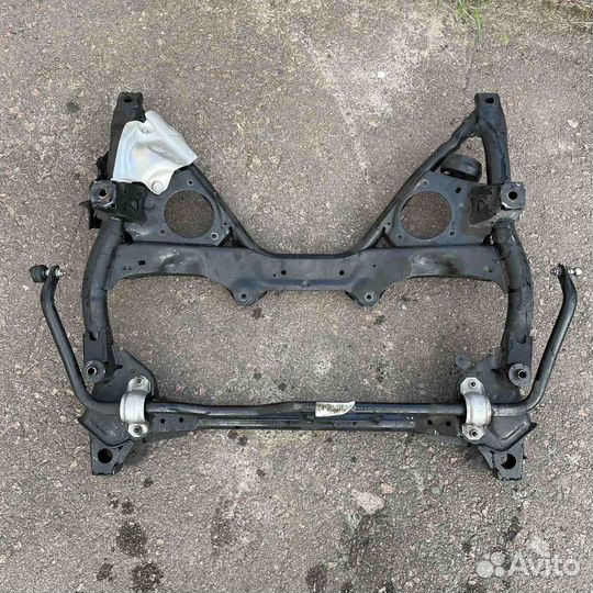 Подрамник передний BMW F20 F30 F32 под задний пр