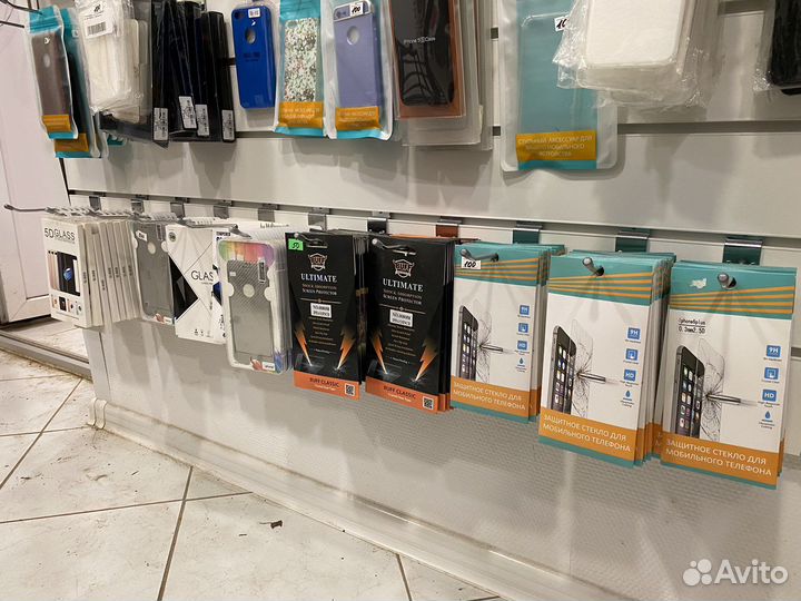 Чехол на iPhone