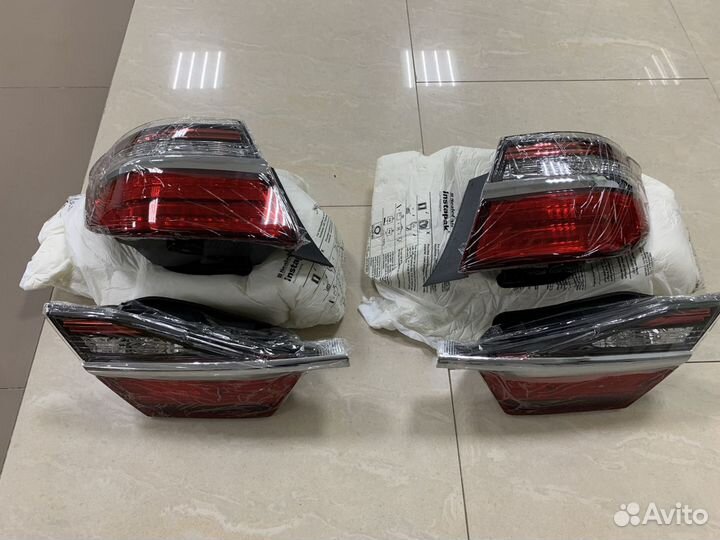 Задние фонари Toyota camry 55