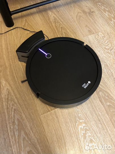Робот пылесос vitek
