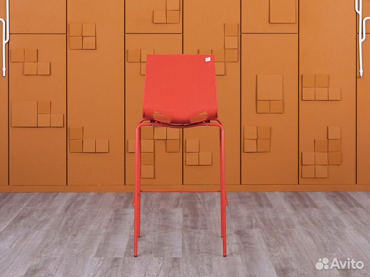 Барный стул