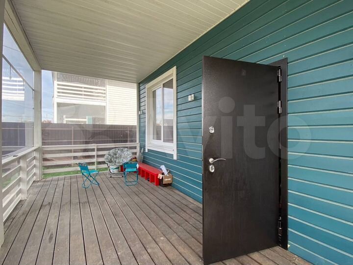 Дом 187 м² на участке 5,5 сот.