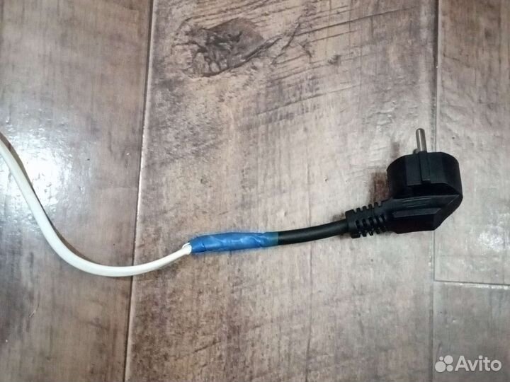 Лампа настенная