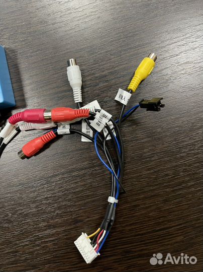 Оптоволоконный адаптер для музыки Mercedes