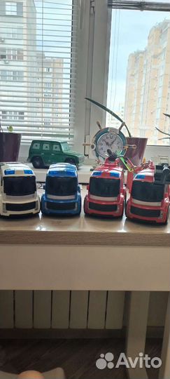 Набор машинок детских