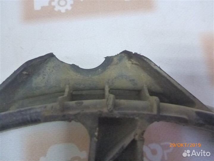 Диффузор Renault Megane KZ0U K4M 2011