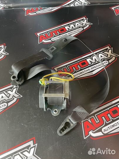 Ремень безопасности правый Volkswagen Touareg 7L