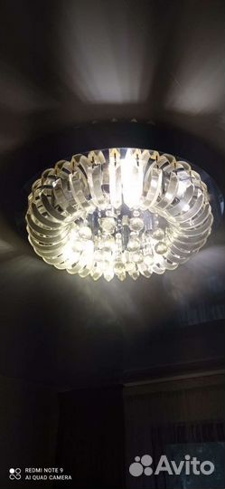 Люстра потолочная б/у