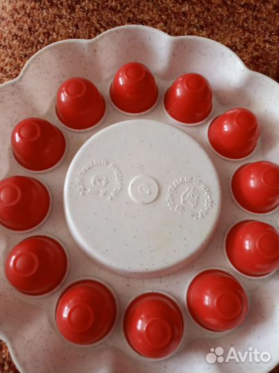 Блюдо для пасхальных яиц