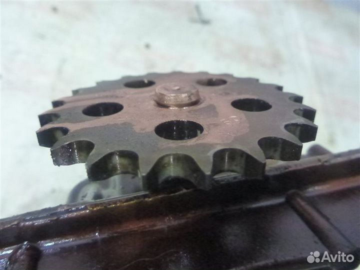 Насос масляный Citroen Berlingo B9 1.6 2010