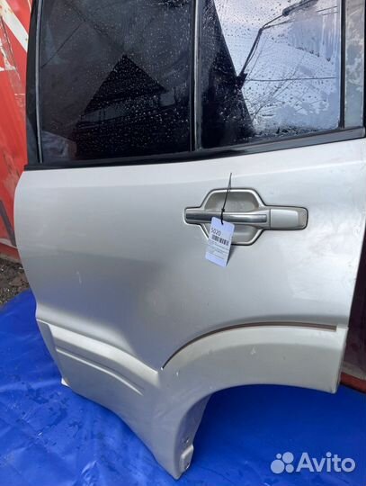Дверь задняя левая Mitsubishi Pajero/Montero V73W