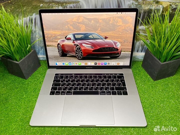 Macbook Pro 15 2016 i7 16gb Отличное состояние