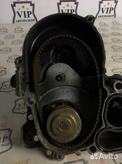 Помпа Насос Термостат Volkswagen Polo 5 1.6 CWV