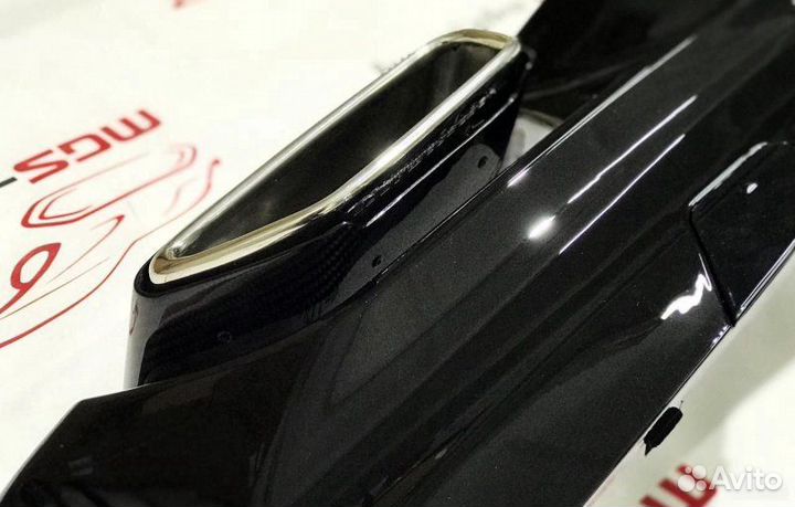 Диффузор M5-CS под карбон c насадками BMW 5 G30
