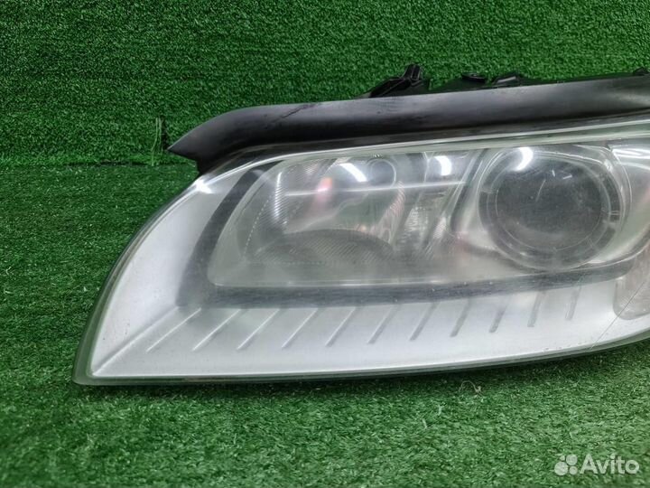 Фара левая Volvo XC70