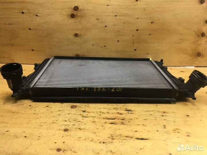 Радиатор интеркулера Volkswagen Golf 5 1K1 BLG