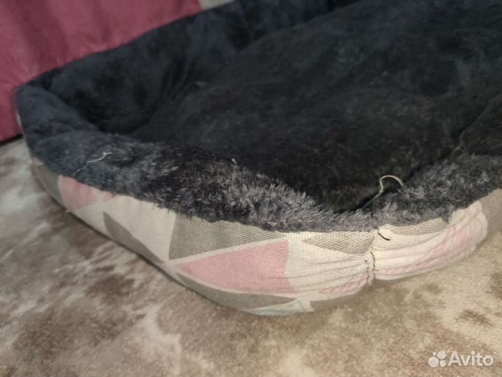 Лежанка для собак