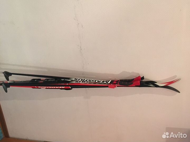 Беговые лыжи