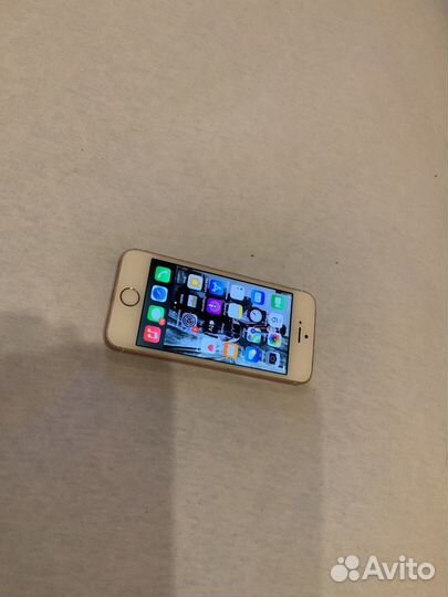 iPhone SE, 16 ГБ