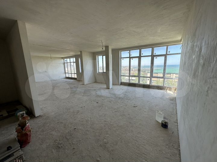 5-к. квартира, 166,7 м², 2/4 эт.