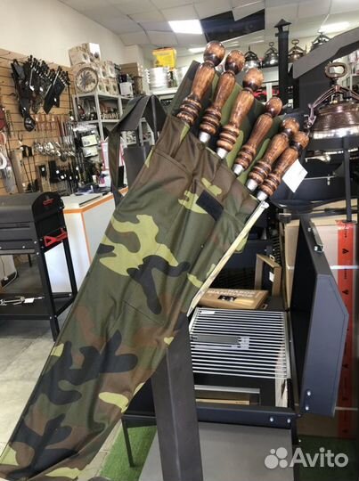 Набор шампуров в чехле с мангалом