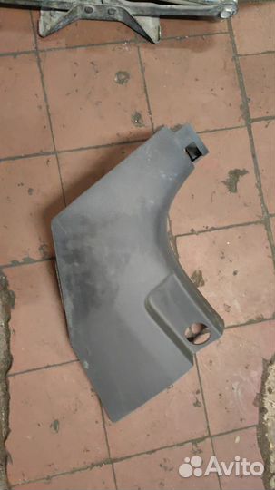 Пластик салона Hyundai Elantra 6