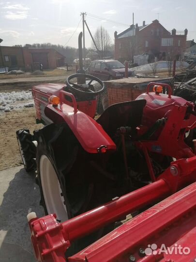 Мини-трактор YANMAR YM2310D Special, 1995