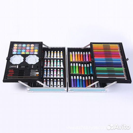 Набор для рисования в чемоданчике