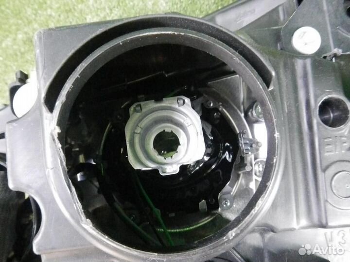 Фара правая Land Rover Discovery IV