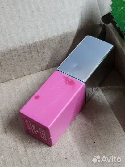 Помада Clinique 04