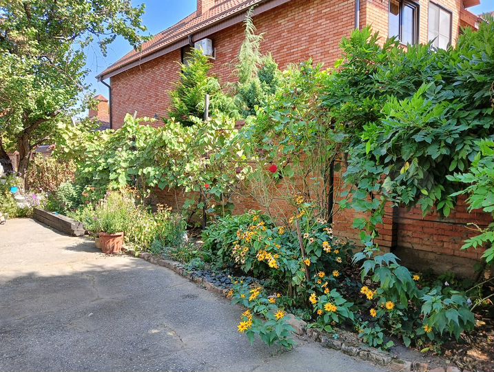 Дом 173,1 м² на участке 6 сот.