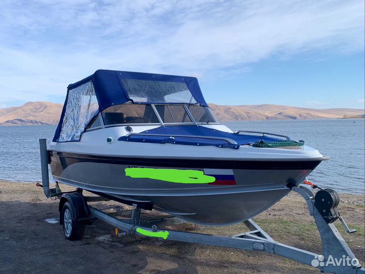 Продам катер UMS-520PL