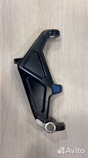 Стойка лыжи, кулак снегохода BRP правый 505073178