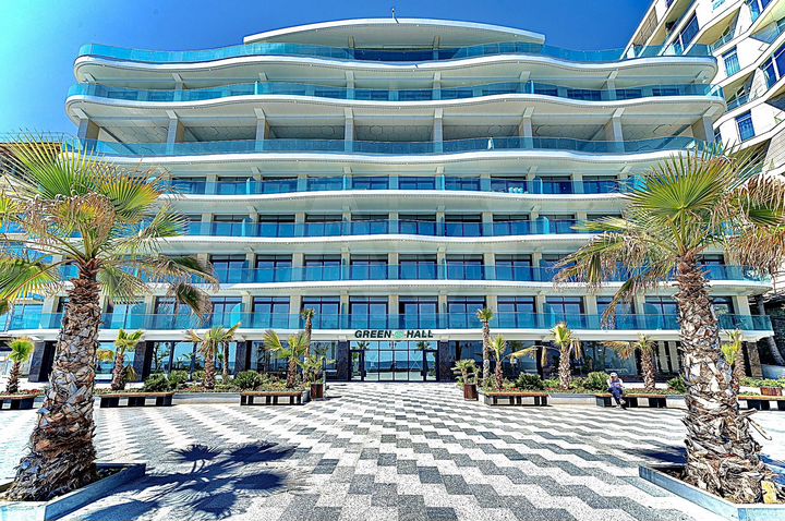 2-к. апартаменты, 73,7 м², 1/6 эт.